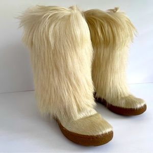 Size 38 Oscar Sport White Cream Fur Snow Boots